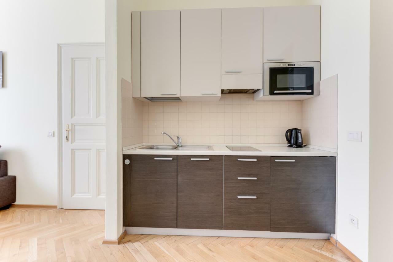Hálkova 5 Apartmán Praha